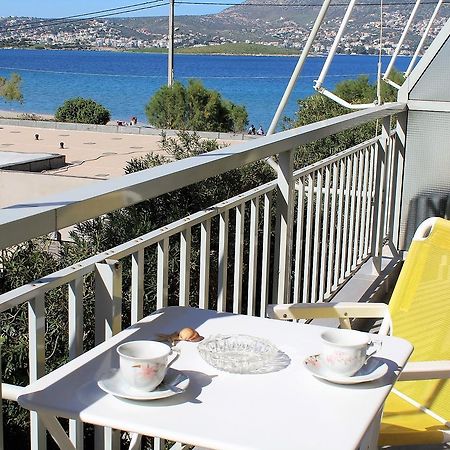 Apartment Sea View In Front Of The Beach Of Agia Marina Pórto Ráfti エクステリア 写真